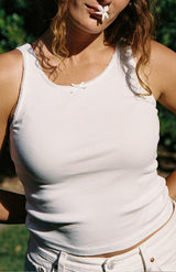 Media 11